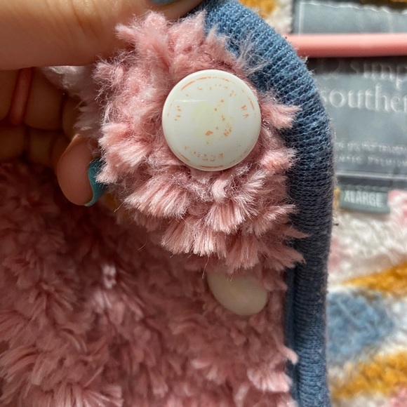 Half (1/2) Button up Sherpa Simply Southern Aztec Pullover XL - Picture 3 of 6